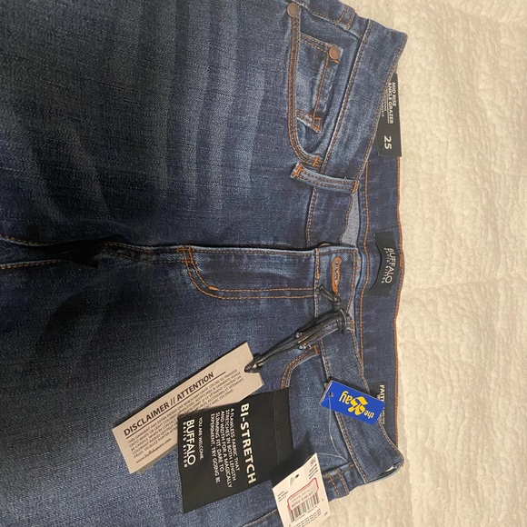 Brand New Buffalo David Bitton Jeans - Picture 4 of 5